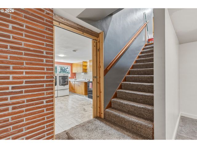 135 VICTORIA St, Longview, WA 98632
