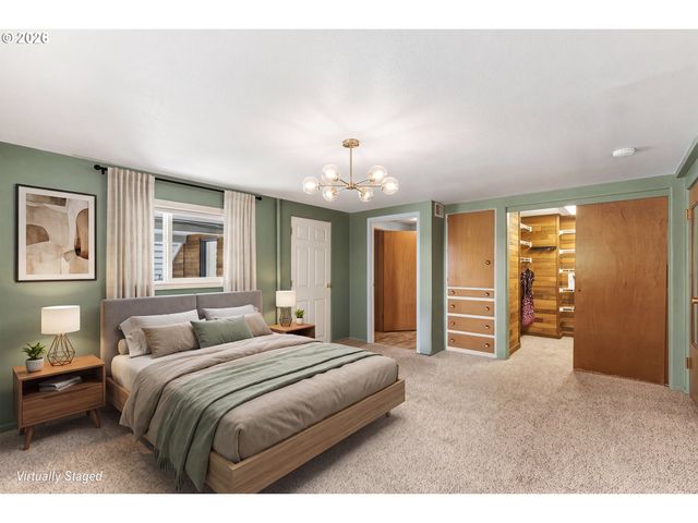 135 VICTORIA St, Longview, WA 98632