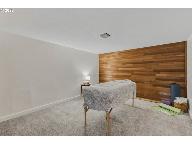 135 VICTORIA St, Longview, WA 98632