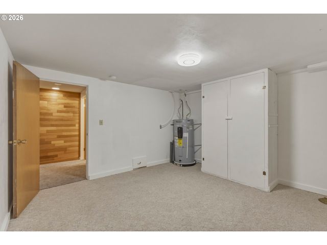 135 VICTORIA St, Longview, WA 98632
