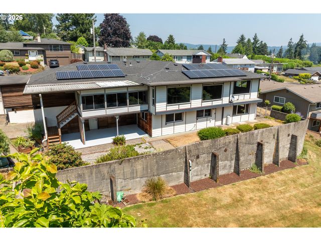 135 VICTORIA St, Longview, WA 98632