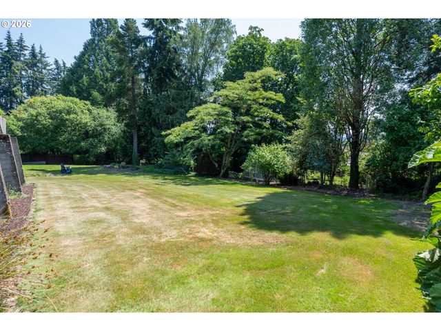 135 VICTORIA St, Longview, WA 98632