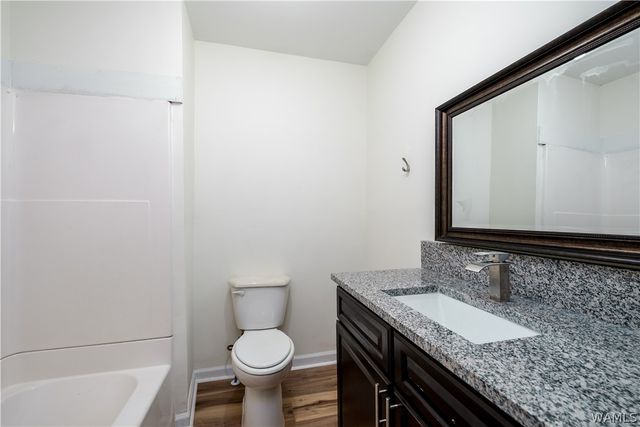 1805 17th E, Tuscaloosa, AL 35404