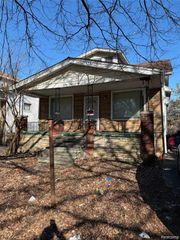 15810 Normandy Street, Detroit, MI 48238