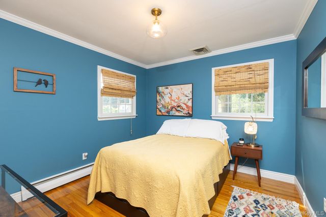 48 William Penn Drive, Stony Brook, NY 11790