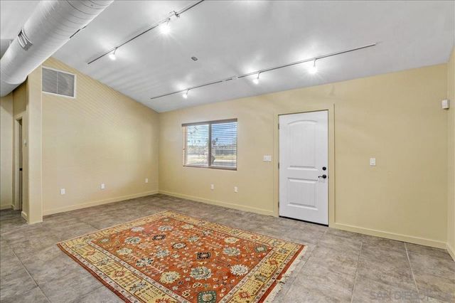 5461 Rainbow Creek, Fallbrook, CA 92028