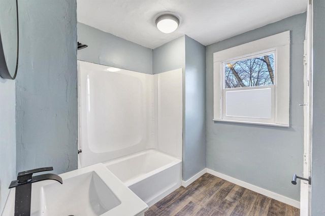 719 N ASHLAND AVENUE, Green Bay, WI 54303