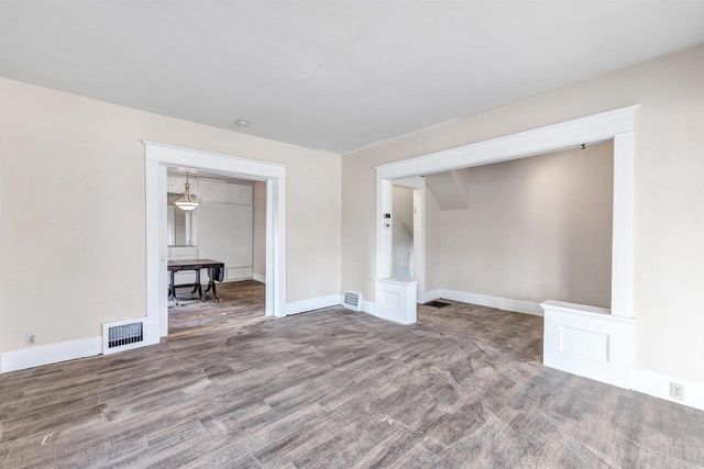 719 N ASHLAND AVENUE, Green Bay, WI 54303