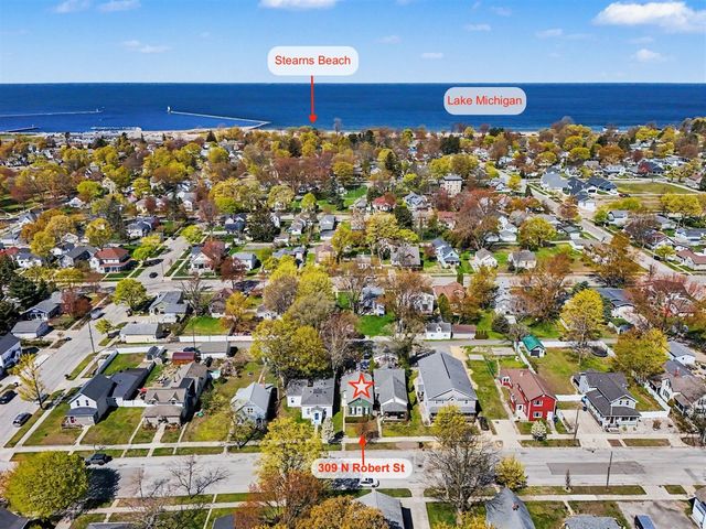 309 N Robert Street, Ludington, MI 49431