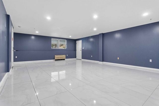 30 Franklin St 116, Malden, MA 02148