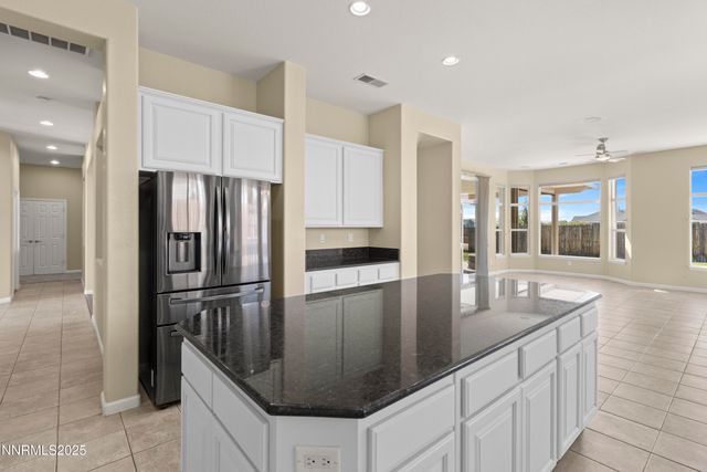 1838 Kinglet Drive, Sparks, NV 89441