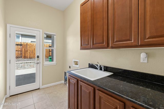 1838 Kinglet Drive, Sparks, NV 89441