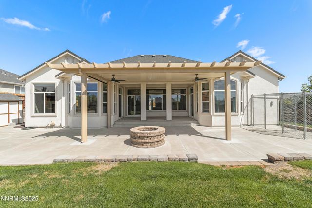 1838 Kinglet Drive, Sparks, NV 89441