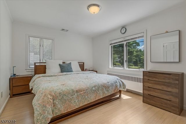 531 Mountain Ave, North Caldwell Boro, NJ 07006