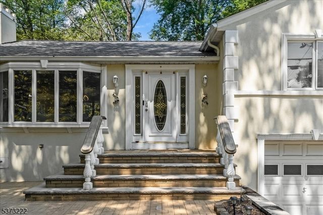 531 Mountain Ave, North Caldwell Boro, NJ 07006