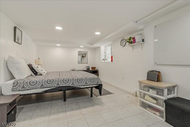 531 Mountain Ave, North Caldwell Boro, NJ 07006
