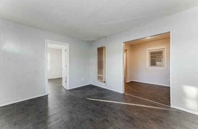 2201 N Shelton Ave, Wichita, KS 67204