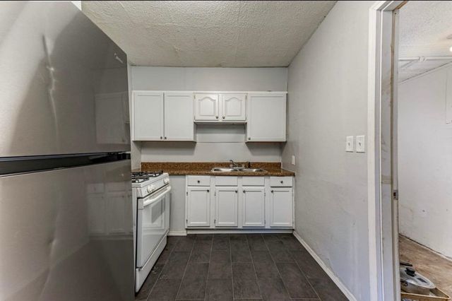 2201 N Shelton Ave, Wichita, KS 67204