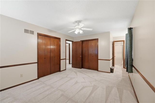 1905 SW Ensley Lane, Lee's Summit, MO 64081