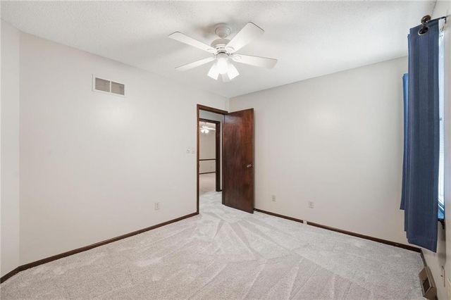 1905 SW Ensley Lane, Lee's Summit, MO 64081