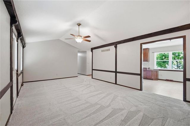 1905 SW Ensley Lane, Lee's Summit, MO 64081