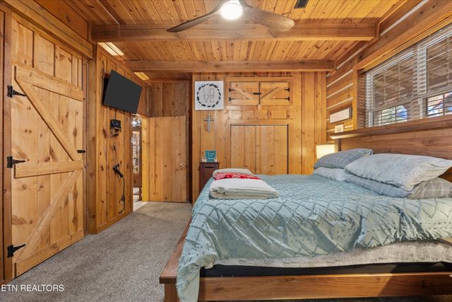 755 Farmington Way, Maryville, TN 37801