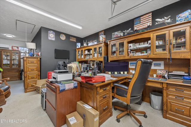 755 Farmington Way, Maryville, TN 37801