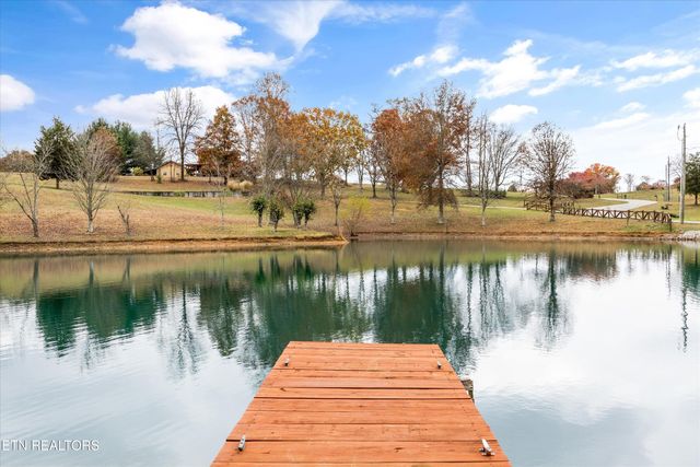 755 Farmington Way, Maryville, TN 37801