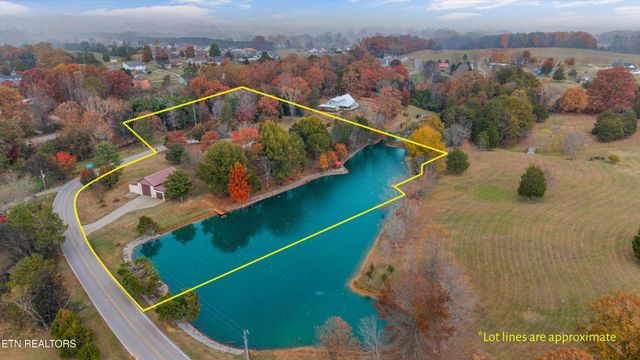 755 Farmington Way, Maryville, TN 37801