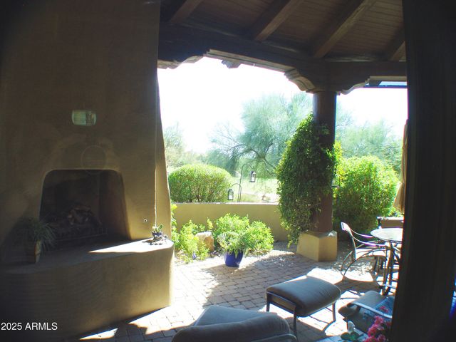 7373 E CLUBHOUSE Drive 8, Scottsdale, AZ 85266