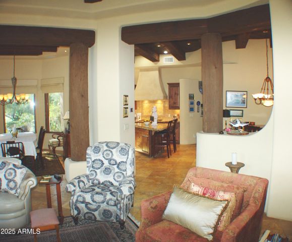 7373 E CLUBHOUSE Drive 8, Scottsdale, AZ 85266