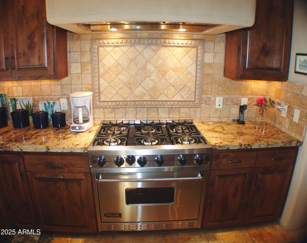 7373 E CLUBHOUSE Drive 8, Scottsdale, AZ 85266