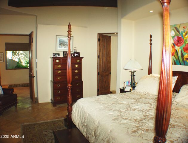 7373 E CLUBHOUSE Drive 8, Scottsdale, AZ 85266