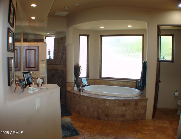 7373 E CLUBHOUSE Drive 8, Scottsdale, AZ 85266