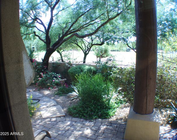 7373 E CLUBHOUSE Drive 8, Scottsdale, AZ 85266