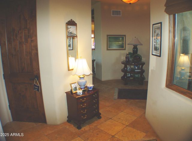 7373 E CLUBHOUSE Drive 8, Scottsdale, AZ 85266