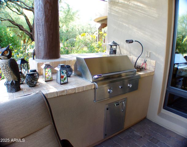 7373 E CLUBHOUSE Drive 8, Scottsdale, AZ 85266