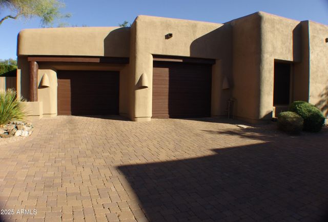 7373 E CLUBHOUSE Drive 8, Scottsdale, AZ 85266