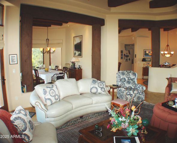 7373 E CLUBHOUSE Drive 8, Scottsdale, AZ 85266