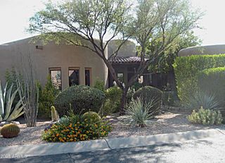7373 E CLUBHOUSE Drive 8, Scottsdale, AZ 85266