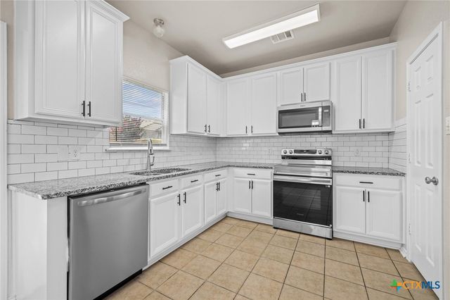 6703 Aquamarine Drive, Killeen, TX 76542
