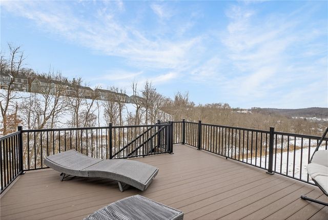 288 Frances Ln, Cecil, PA 15057