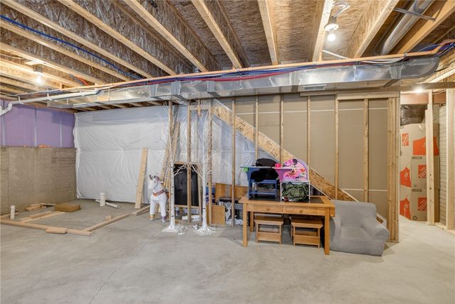 288 Frances Ln, Cecil, PA 15057