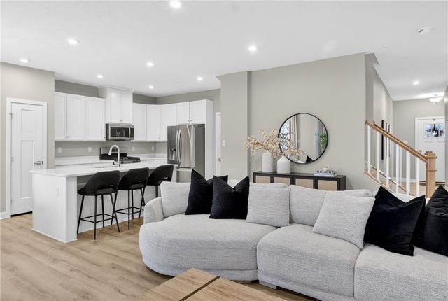 288 Frances Ln, Cecil, PA 15057