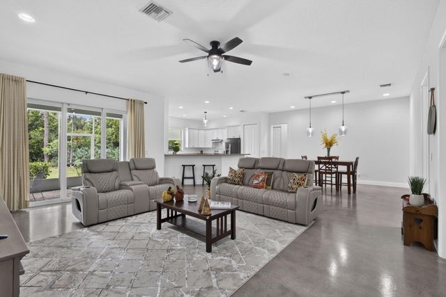 18842 93rd Road N, The Acreage, FL 33470