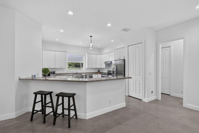 18842 93rd Road N, The Acreage, FL 33470
