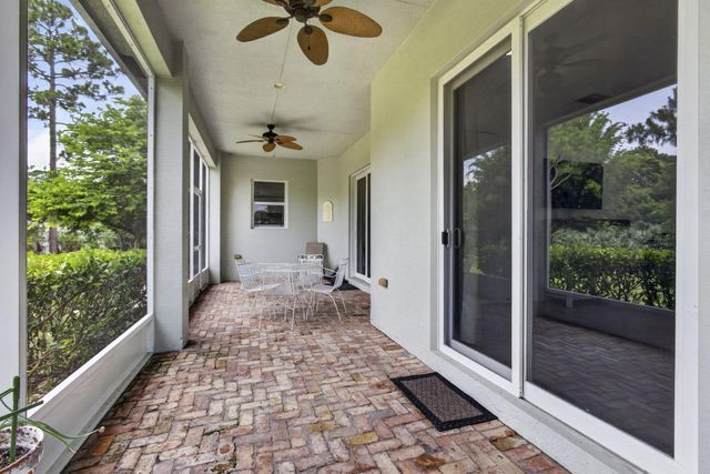 18842 93rd Road N, The Acreage, FL 33470