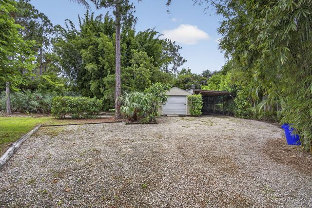 18842 93rd Road N, The Acreage, FL 33470