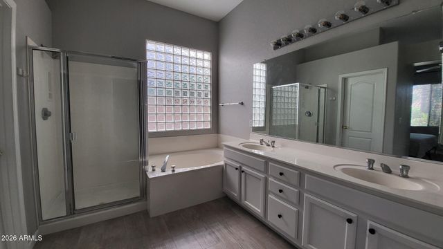 453 W LARONA Lane, Tempe, AZ 85284