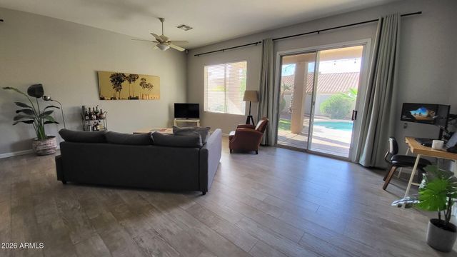 453 W LARONA Lane, Tempe, AZ 85284